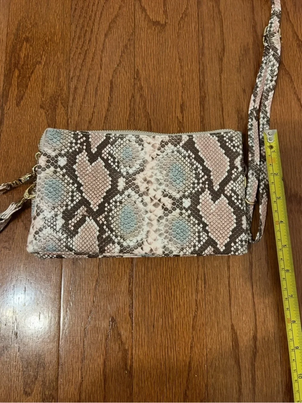 N/A snake print